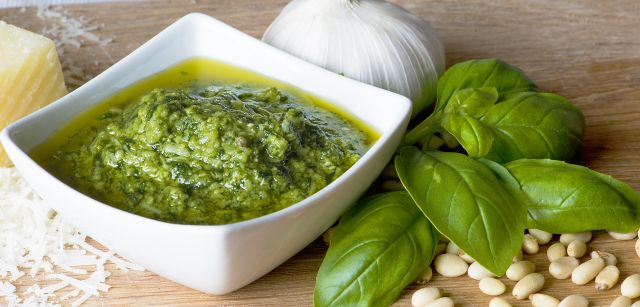 Classic Pesto Sauce